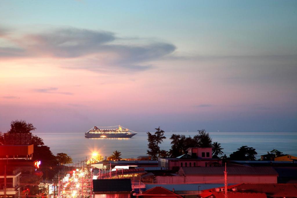Orchid Resortel Patong Ngoại thất bức ảnh